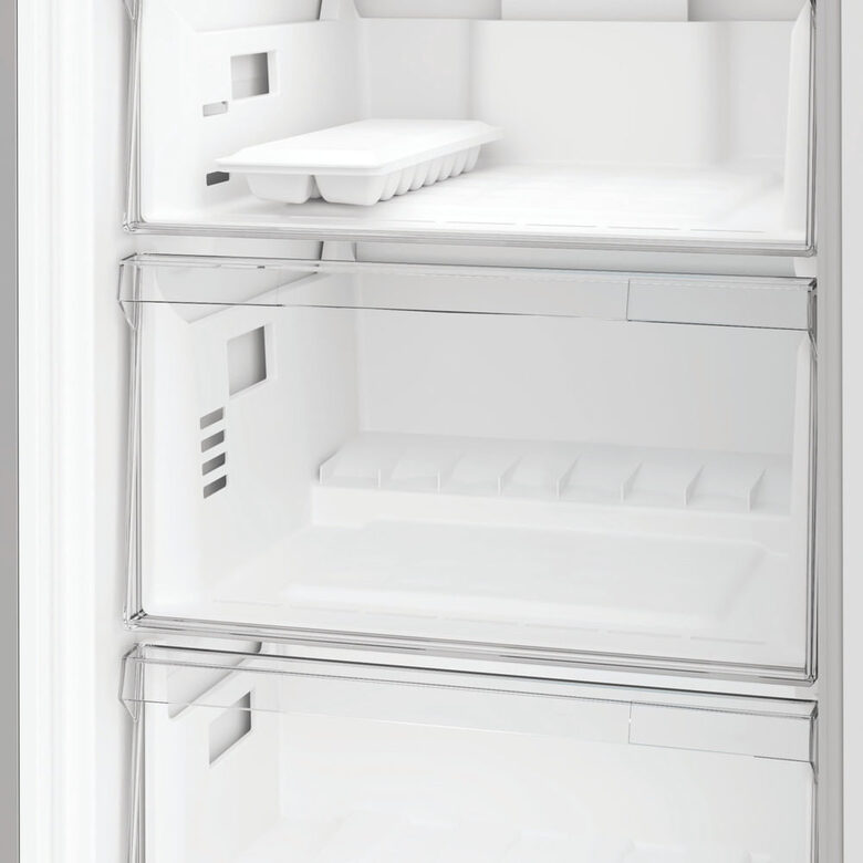 Hotpoint Ariston HPK 25403 XBR6E Frigorifero Combinato A Libera Installazione,  No Frost,  Multi-Airflow, Classe C, Nero