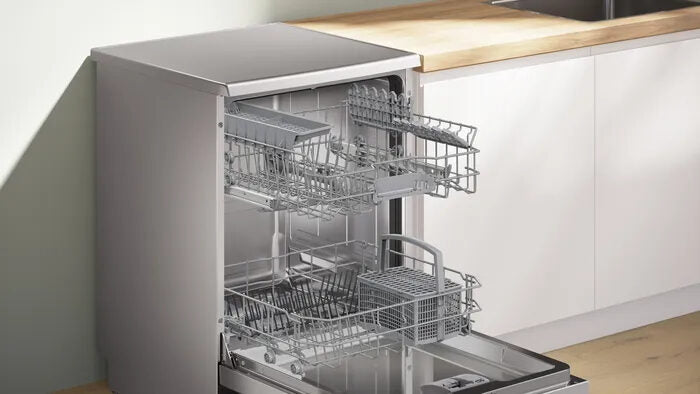 Bosch Serie 2 SMS2HTI06E lavastoviglie Libera installazione 13 coperti C