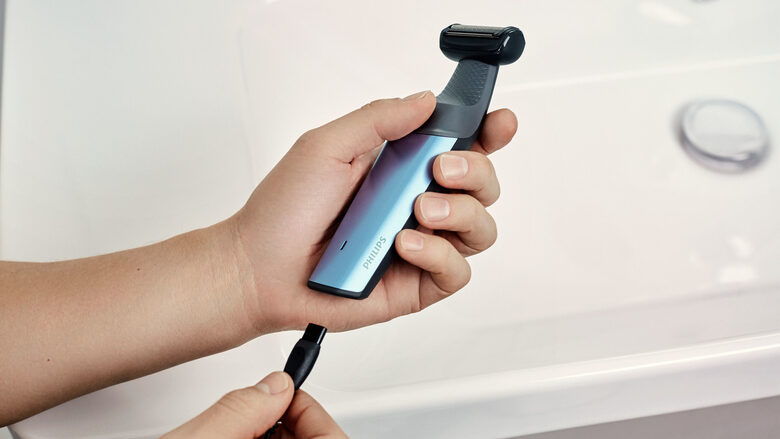 Philips BODYGROOM Series 3000 Rasoio delicato Bodygroom utilizzabile sotto la doccia