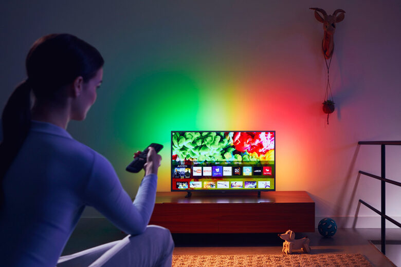Philips 6700 series Smart TV LED UHD 4K ultra sottile 43PUS6703/12