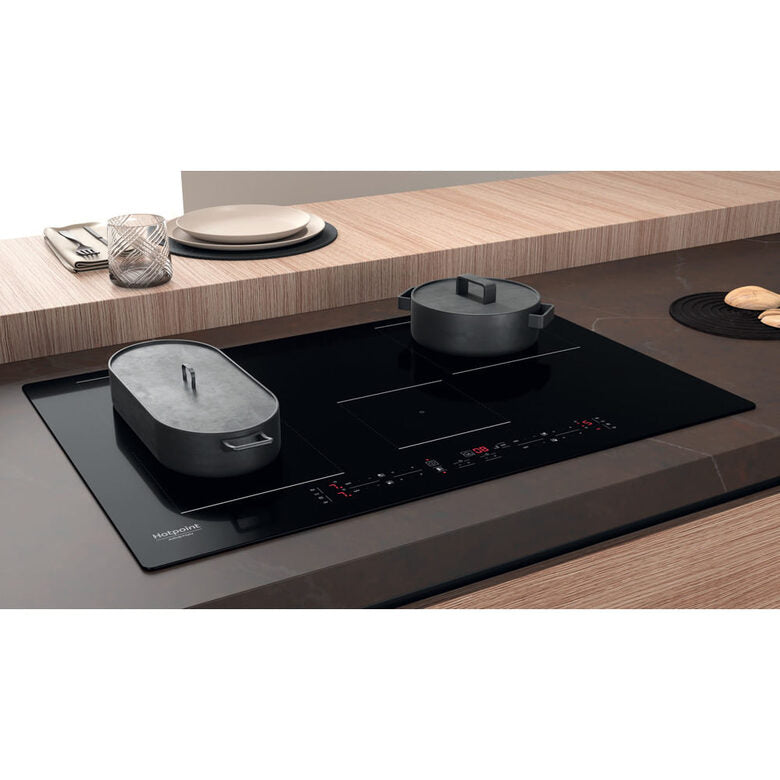 Hotpoint Ariston Piano cottura a induzione HB 0577B NE