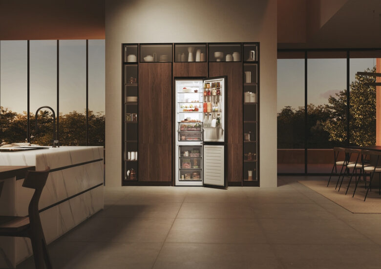 Haier HDPW7620ANPK 2D 60 Serie 7 Pro Frigorifero Combinato A Libera Installazione, No Frost, Tecnologia Haier Air Surround, Led Daylight, Classe A, Acciaio Inox