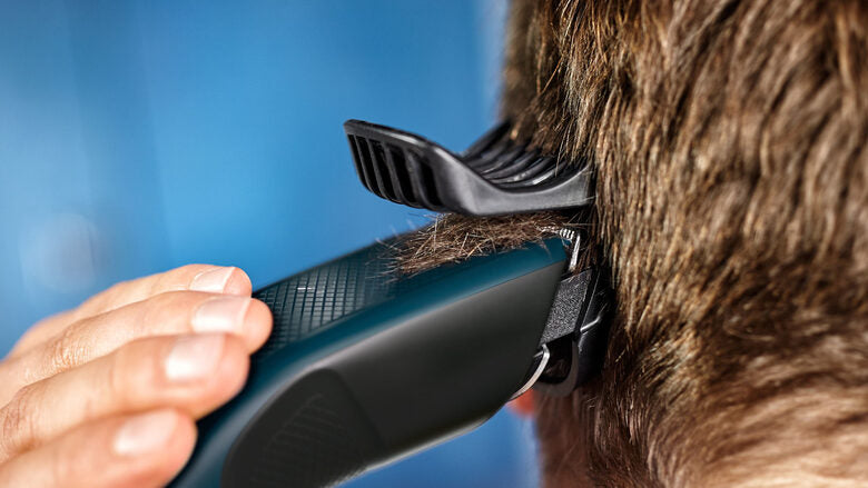Philips HAIRCLIPPER Series 3000 Regolacapelli con lame in acciaio inossidabile