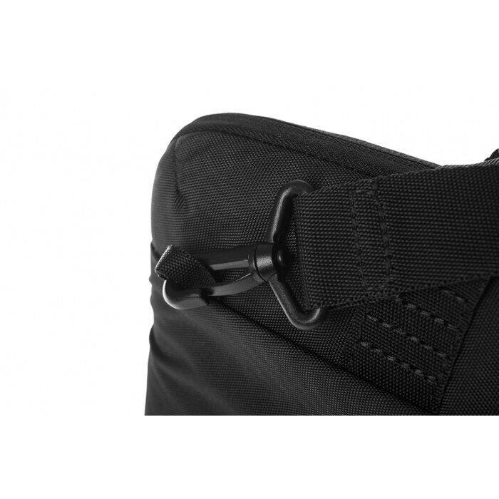 Tucano Smilza borsa per notebook 39,6 cm (15.6") Borsa da corriere Nero