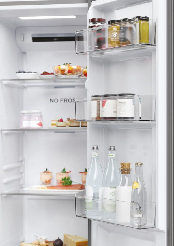 Haier SBS 90 Serie 5 HSR5918DNMP Frigorifero Side By Side Libera Installazione 528 L D Platino, Acciaio inossidabile
