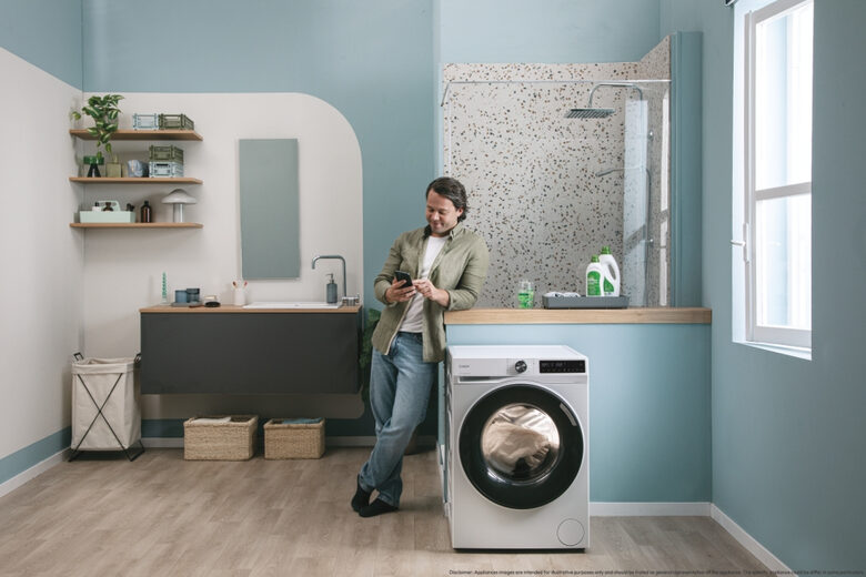 Candy ProWash 500, Lavatrice Carica Frontale 11 KG, 30% più efficente della classe A, 1400 giri, Bianco, Inverter, Vapore, Wi-Fi, Smart Wash, BR 411BL9-S