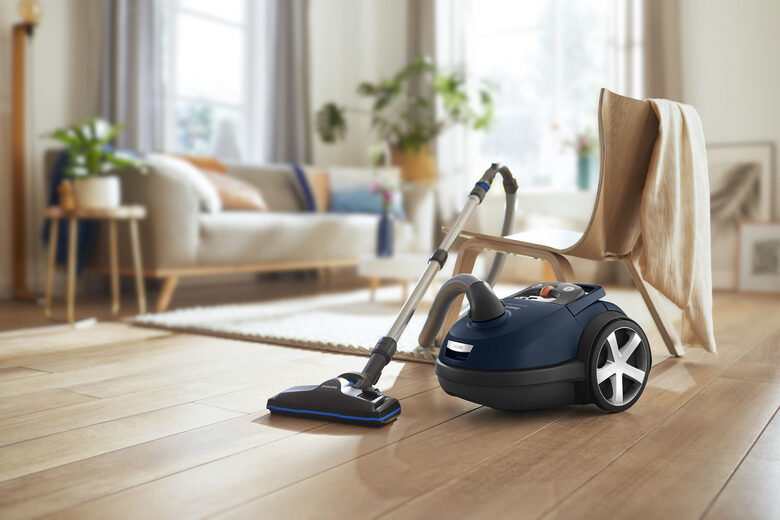 Philips 7000 series Aspirapolvere con sacco, 750W, cattura il 99,9% della polvere