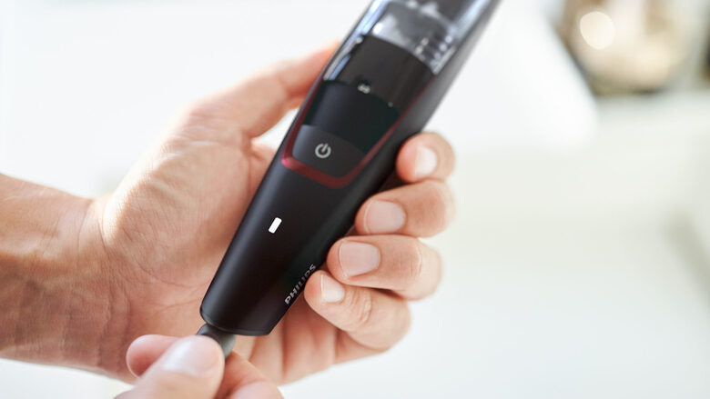 Philips BEARDTRIMMER Series 7000 Regolabarba con sistema aspirante, regolazioni da 0,5 mm