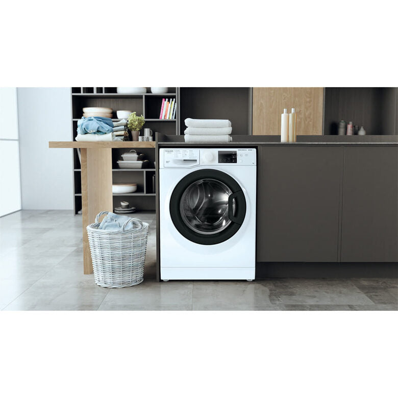 Hotpoint Ariston RSSG R527 B IT Lavatrice Slim A Libera Installazione 7 Kg, 1200 Giri, Steam Hygiene, Anti Allergy, Igiene Vapore, Classe B, Bianco