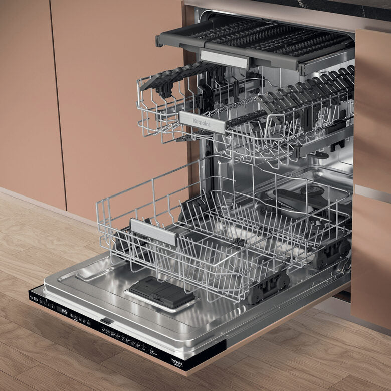 Hotpoint H7I HP42 LO Lavastoviglie a Incasso Scomparsa Totale 15 coperti C
