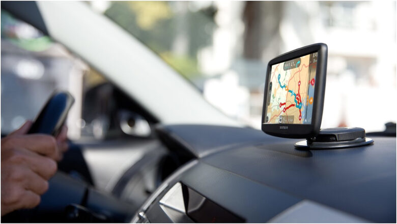 TomTom Start 52 navigatore Palmare/Fisso 12,7 cm (5") LCD Touch screen 209 g Nero