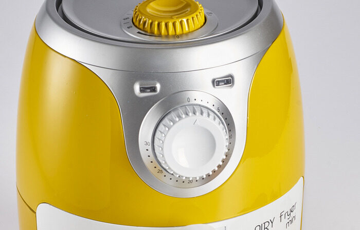 Ariete Airy fryer mini Singolo 2 L Indipendente 1000 W Friggitrice ad aria calda Argento, Bianco, Giallo