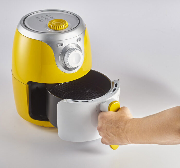 Ariete Airy fryer mini Singolo 2 L Indipendente 1000 W Friggitrice ad aria calda Argento, Bianco, Giallo