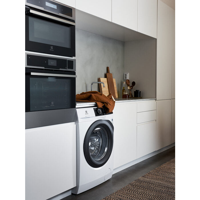 Electrolux PerfectCare 700 lavasciuga Libera installazione Caricamento frontale Bianco E