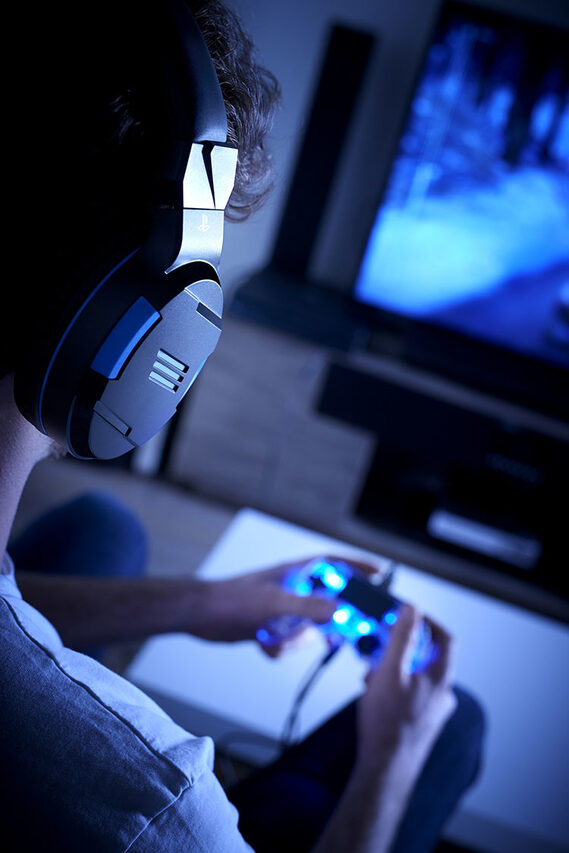 Bigben Interactive PS4OFHEADSETV3 cuffia e auricolare Cablato A Padiglione Giocare Nero, Blu