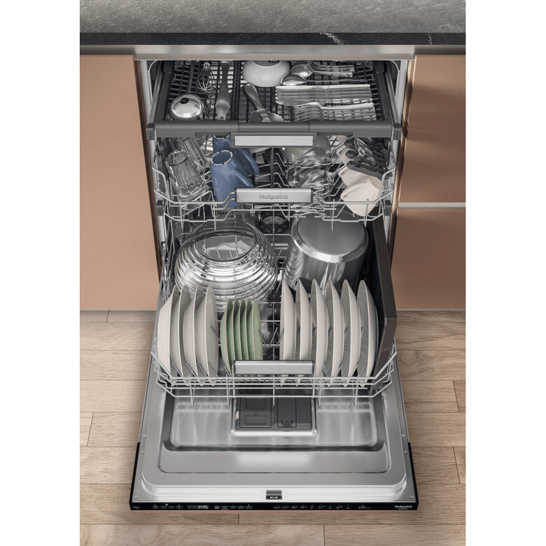 Hotpoint H7I HP40 L Lavastoviglie a Incasso Scomparsa Totale 15 coperti C