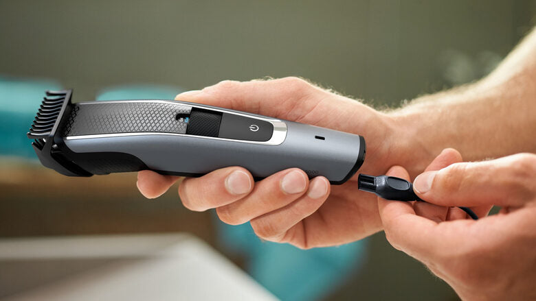 Philips BEARDTRIMMER Series 5000 Rifinitore per barba con impostazioni di precisione da 0,2 mm