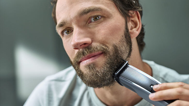 Philips BEARDTRIMMER Series 5000 Rifinitore per barba con impostazioni di precisione da 0,2 mm