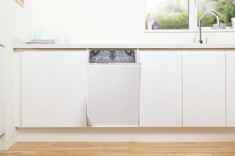 Indesit DSIE 2B10 Lavastoviglie a Incasso Scomparsa Totale 10 coperti F