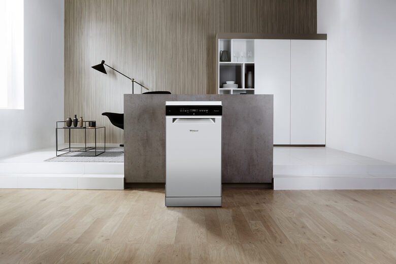 Whirlpool WSFO 3T223 PC X Lavastoviglie Libera installazione 10 coperti E