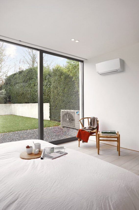 Daikin ATXC35B/ARXC35B condizionatore fisso Climatizzatore split system Beige, Bianco