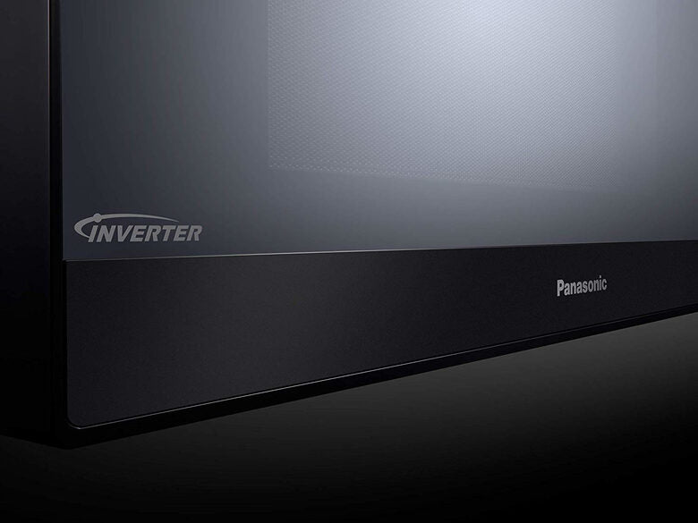 Panasonic NN-GT46 , Microonde Grill, 31 Lt, 24 programmi automatici, Inverter