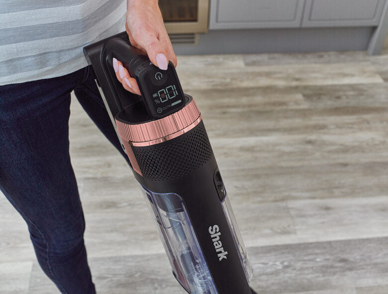 Shark Stratos Aspirapolvere a bastone 2 in 1 Batteria Secco Senza sacchetto Nero, Pesca