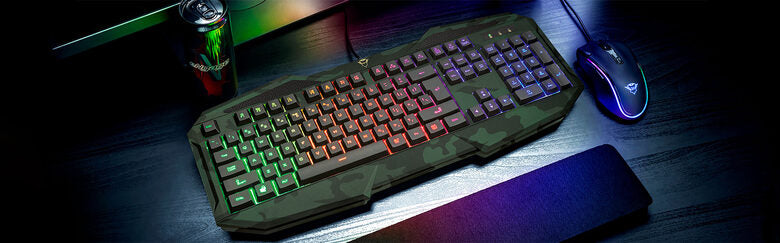 Trust GXT 830-RW-C tastiera USB QWERTY Italiano Nero, Verde