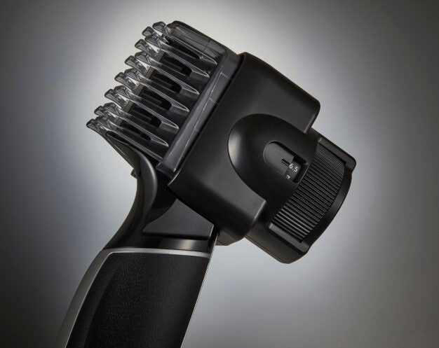 Panasonic ER-GD50, Regolabarba, Lama verticale, Pettine accessorio, 20 step taglio, Lavabile, Nero/Silver