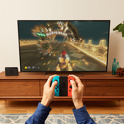 Nintendo Switch V2 2019 console da gioco portatile 15,8 cm (6.2") 32 GB Wi-Fi Nero, Blu, Rosso
