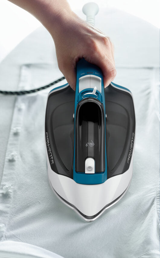 Rowenta DX1550 Effective 2, Ferro da Stiro a Vapore, con Anticalcare Integrato, con Funzionalità di Spegnimento Automatico, Colpo Vapore 110 g, Potenza 2200 W
