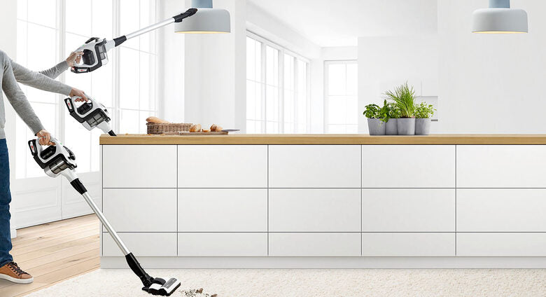 Bosch Serie 8 BBS812PCK aspirapolvere senza filo Bianco Senza sacchetto