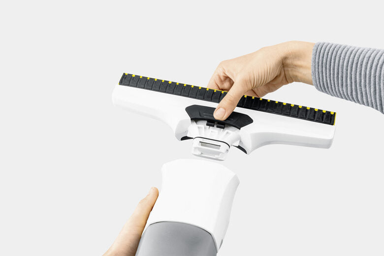 Kärcher WV 7 Signature Line pulitore di finestra elettrico 0,15 L Argento, Bianco