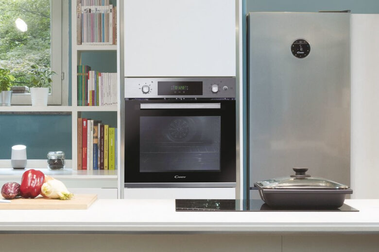 Candy Smart Steam FCPS615X/1/E Forno a Incasso 70 L A Acciaio inossidabile