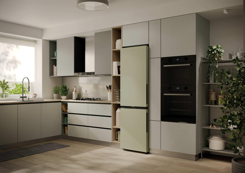 Candy CNCQ2T518EC City Fresco 300 Frigorifero Combinato A Libera Installazione, No Frost, Classe E, Crema
