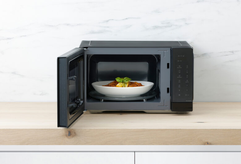 Panasonic NN-K36NBMEPG forno a microonde Superficie piana Microonde combinato 24 L 900 W Nero