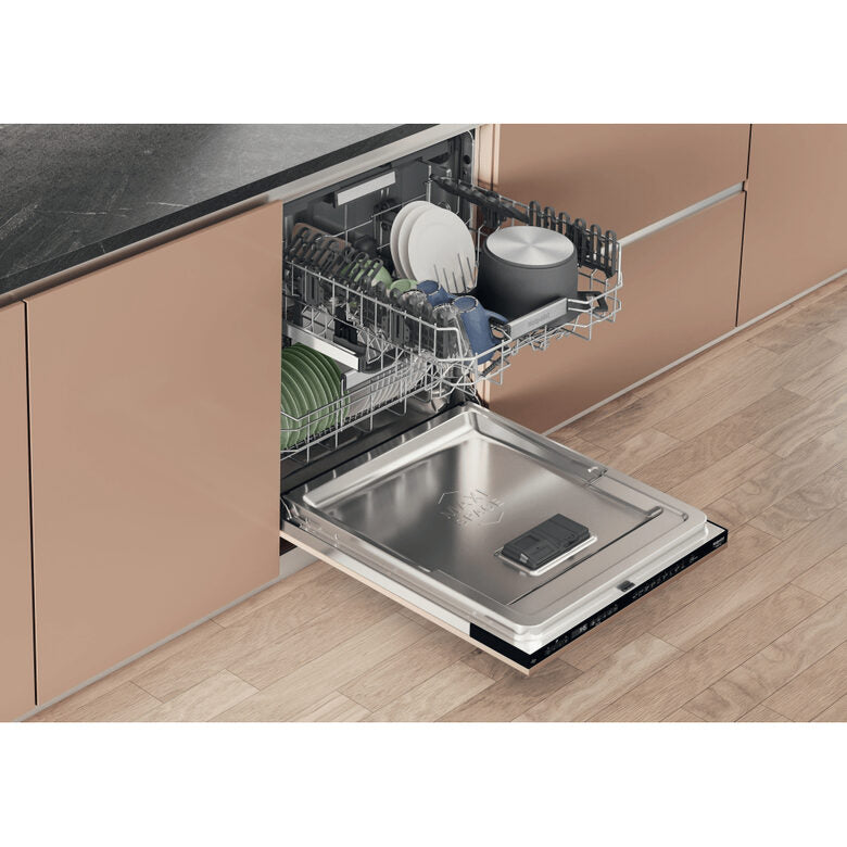 Hotpoint H7I HP40 L Lavastoviglie a Incasso Scomparsa Totale 15 coperti C