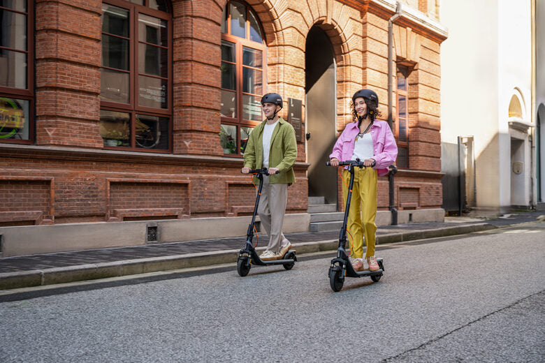 Ninebot by Segway Ninebot Monopattino Elettrico E2 Plus E II Powered by Segway