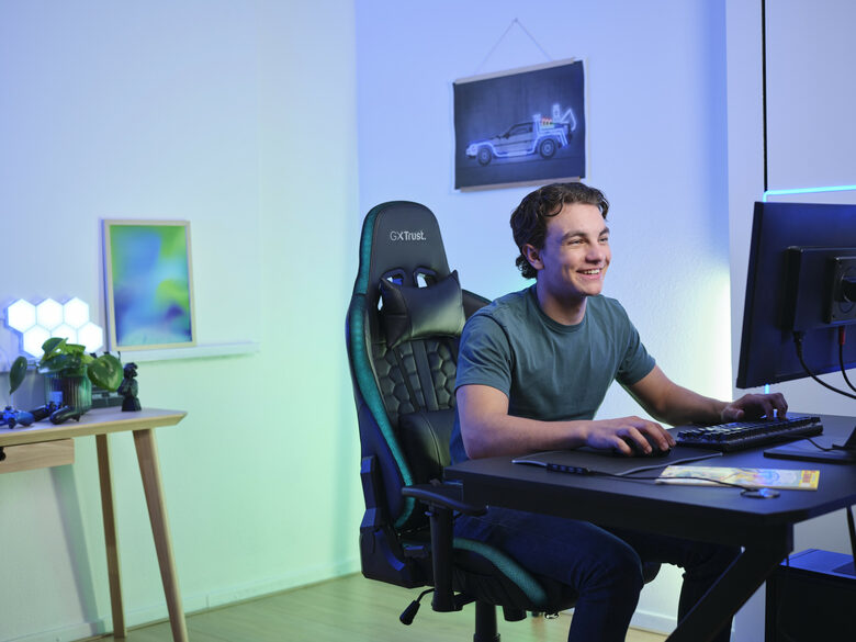 Trust GXT 716 Rizza Sedia per gaming universale Sedia tappezzata Nero