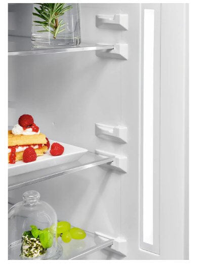 AEG RCB736D5MX frigorifero con congelatore Libera installazione 367 L D Acciaio inossidabile