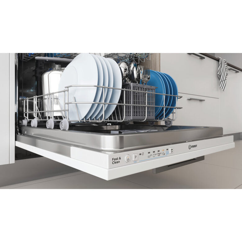 Indesit DIE 2B19 Lavastoviglie a Incasso Scomparsa Totale 13 coperti F