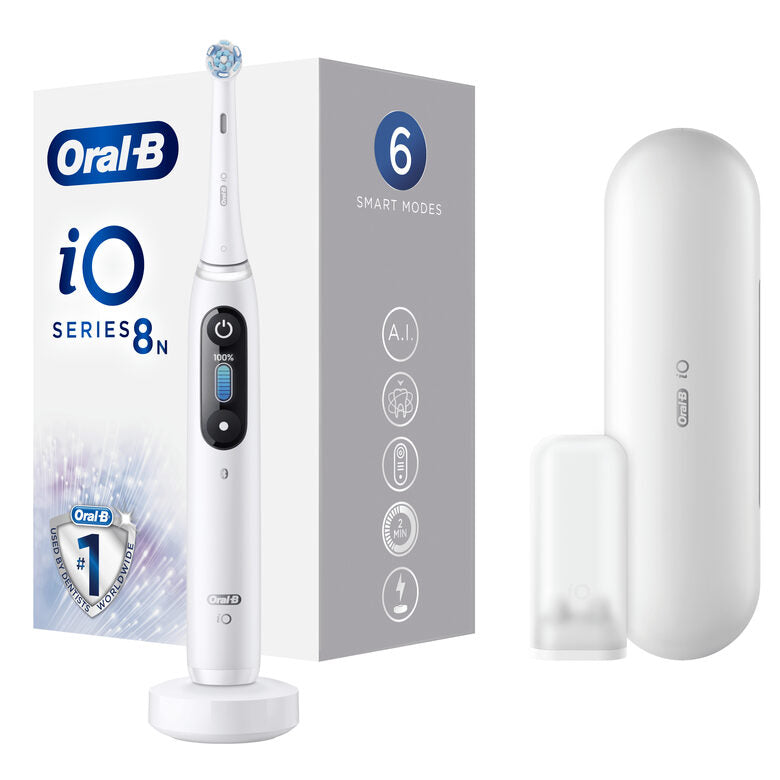 Oral-B iO - 8n - Spazzolino Elettrico Ricaricabile, 1 Spazzolino Bianco Esclusivo Con Tecnologia Magnetica Rivoluzionaria, Display A Colori, 1 Testina, 1 Custodia Da Viaggio Premium