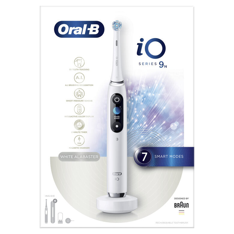 Oral-B iO - 9n - Spazzolino Elettrico Ricaricabile, 1 Spazzolino Bianco Esclusivo Con Tecnologia Magnetica Rivoluzionaria, Display A Colori, 1 Testina, 1 Custodia Da Viaggio Con Caricatore