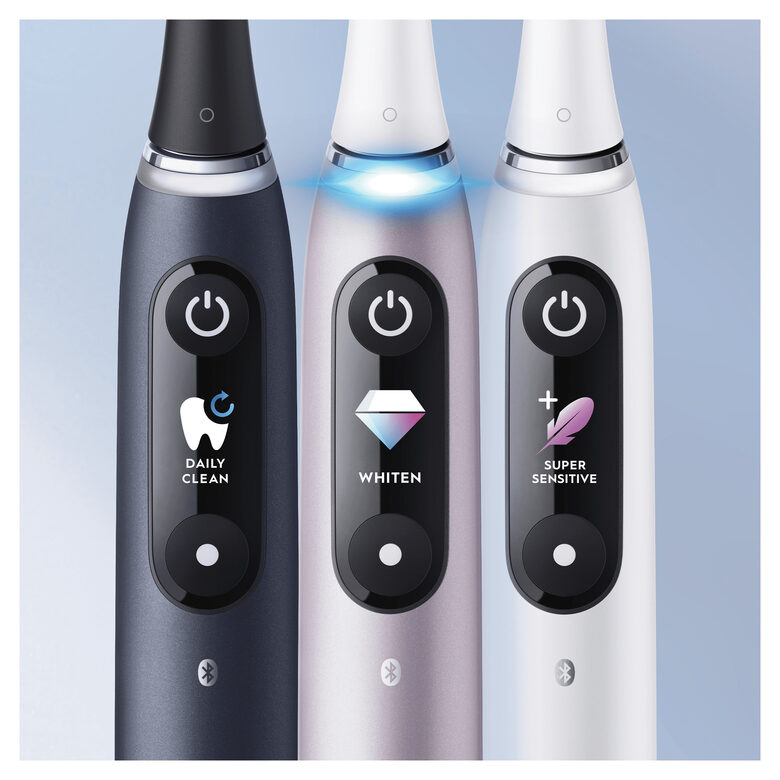 Oral-B iO - 9n - Spazzolino Elettrico Ricaricabile, 1 Spazzolino Rosa Esclusivo Con Tecnologia Magnetica Rivoluzionaria, Display A Colori, 1 Testina, 1 Custodia Da Viaggio Con Caricatore