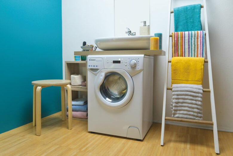 Candy Aquamatic AQUA 1042DE/2-S lavatrice Caricamento frontale 4 kg 1000 Giri/min F Bianco