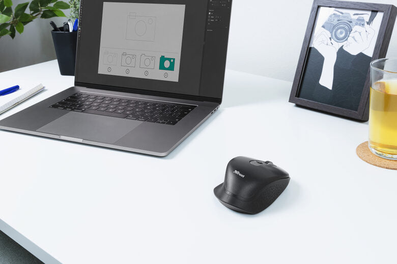 Trust Ozaa mouse Mano destra RF Wireless Ottico 2400 DPI