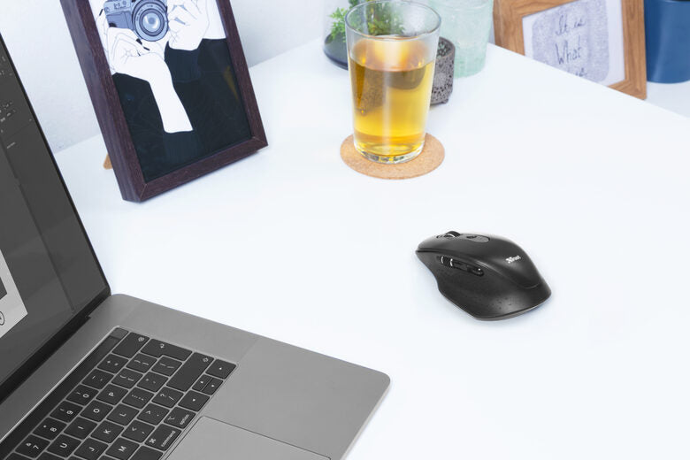 Trust Ozaa mouse Mano destra RF Wireless Ottico 2400 DPI
