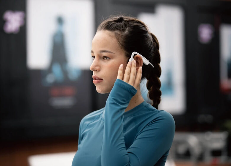 SHOKZ OpenMove Auricolare Wireless A clip, Passanuca Musica e Chiamate USB tipo-C Bluetooth Bianco