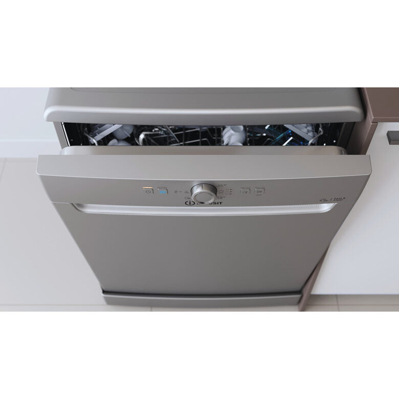 Indesit DFE 1B19 S Lavastoviglie Libera installazione 14 coperti F