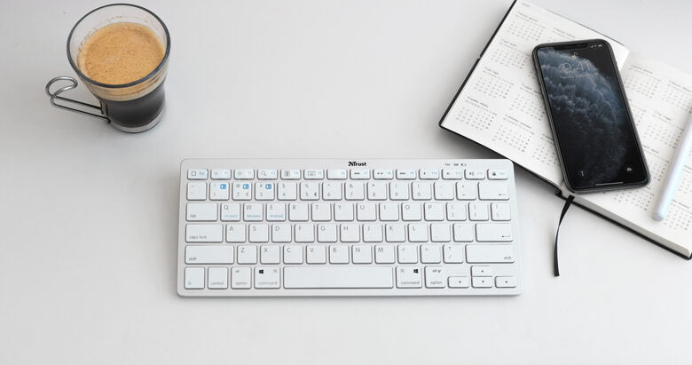 Trust Nado Bluetooth Wireless tastiera QWERTY Italiano Bianco
